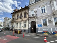 Romana Piata Amzei Calea Victoriei, mansarda, etaj 2, in vila